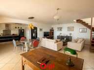 ORPI - En exclusivité cette superbe villa avec vue mer et piscine — photo 4