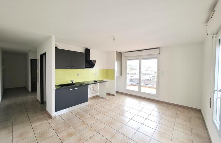 APPARTEMENT T3 | NON MEUBLE | VUE OCEAN — photo 3
