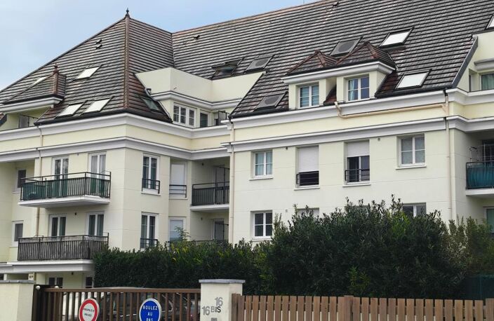 Appartement F3 2 chambres 10mn à pied gare ligne H — photo 2