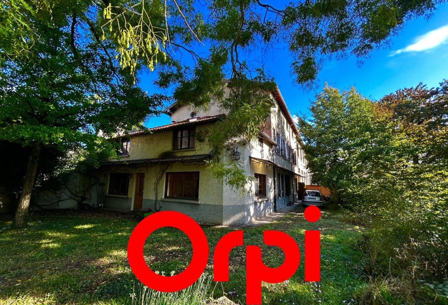 Opportunité rare pour professionnels — Bâtiment de caractère de 450 m² sur 3 niveaux avec jardin de 1 000 m² — photo 1