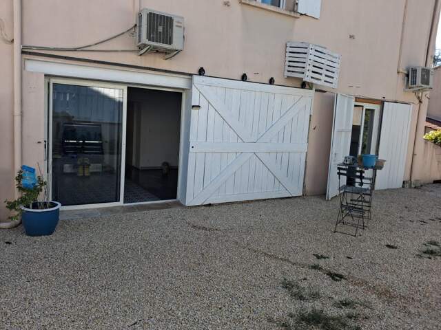 Appartement À Louer Non Meublé — photo du bien