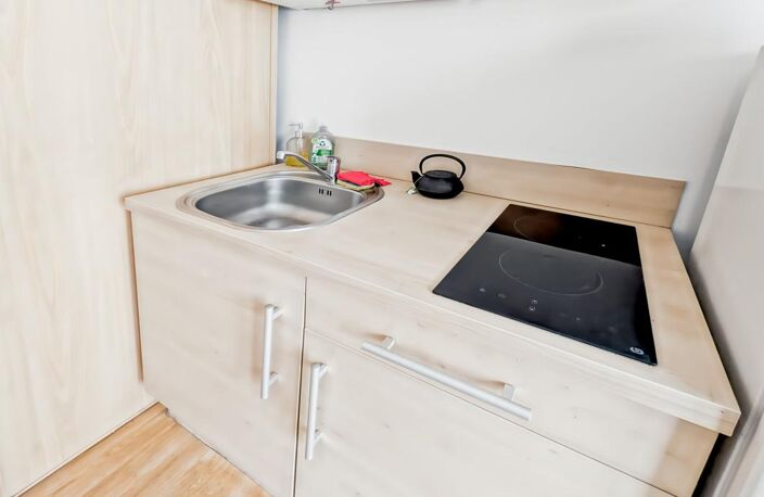 T1 idéal pour investisseur ou étudiant. Près des facultés quai du Rhône — photo 5