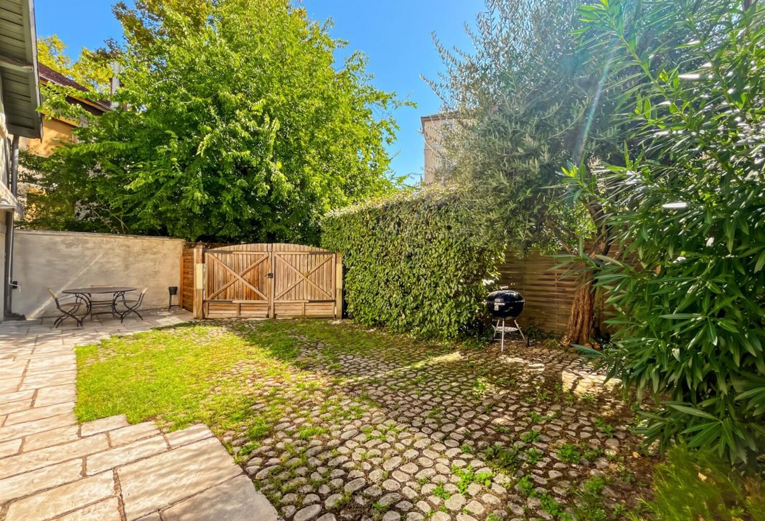 LOFT D’EXCEPTION AVEC JARDIN ET GARAGE - DAUPHINÉ LACASSAGNE — photo 1