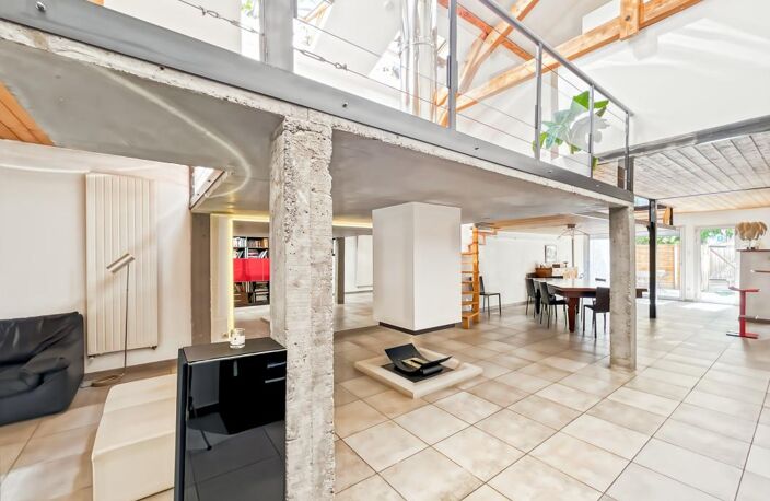 LOFT D’EXCEPTION AVEC JARDIN ET GARAGE - DAUPHINÉ LACASSAGNE — photo 5