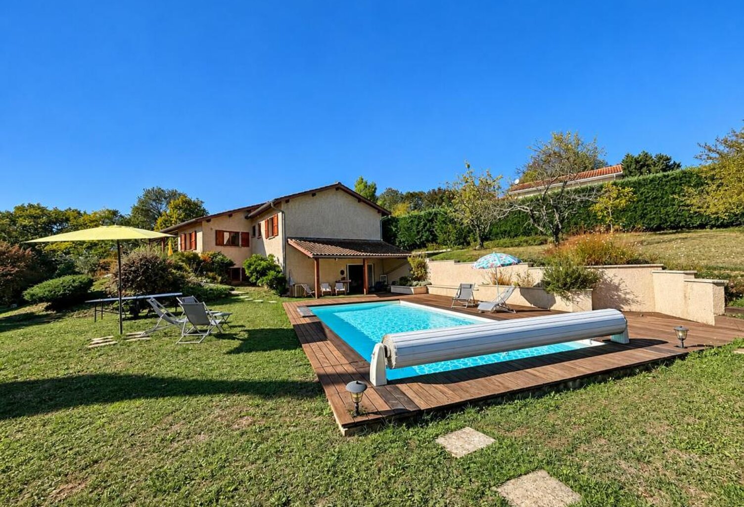 Maison aux Côtes-d’Arey avec 5 chambres et piscine — photo 1