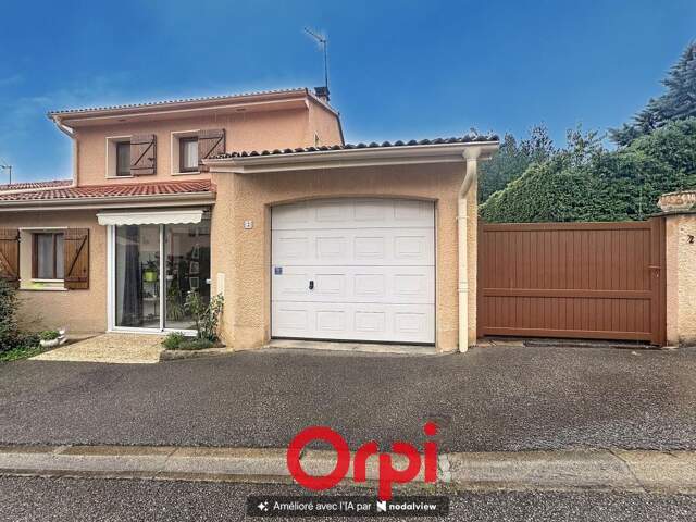 Jolie maison rénovée dans lotissement calme et sécurisée — photo du bien