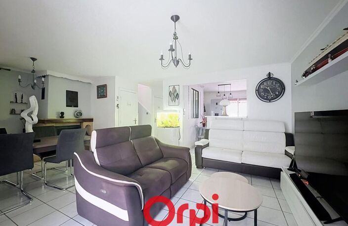 Jolie maison rénovée dans lotissement calme et sécurisée — photo 3