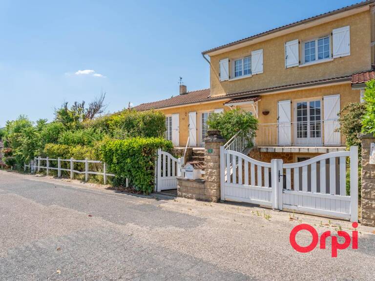 Maison de 131 m² avec piscine , 3 chambre + bureau et sous-sol complet — photo 1