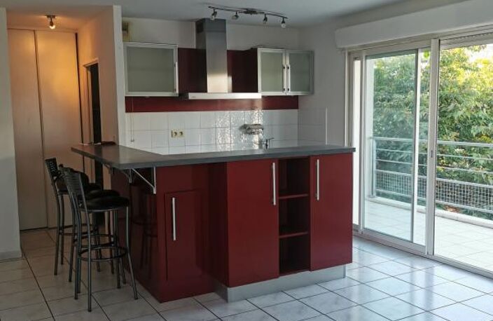 Appartement À Vendre — photo 2