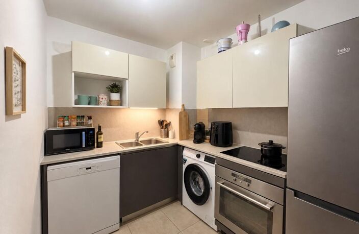 Appartement À Vendre T2 LA GARDE PROCHE PLAGE — photo 4