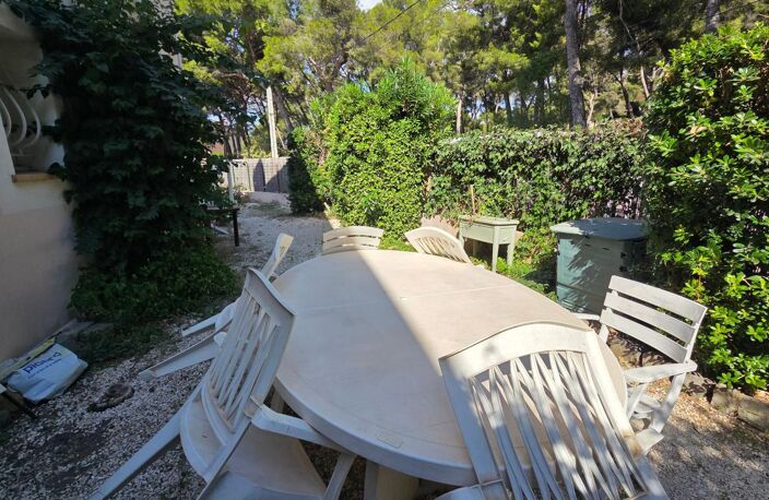 LA SEYNE-SUR-MER – SAINT-ELME – EMPLACEMENT EXCEPTIONNEL À 50 MÈTRES DE LA MER ! — photo 5