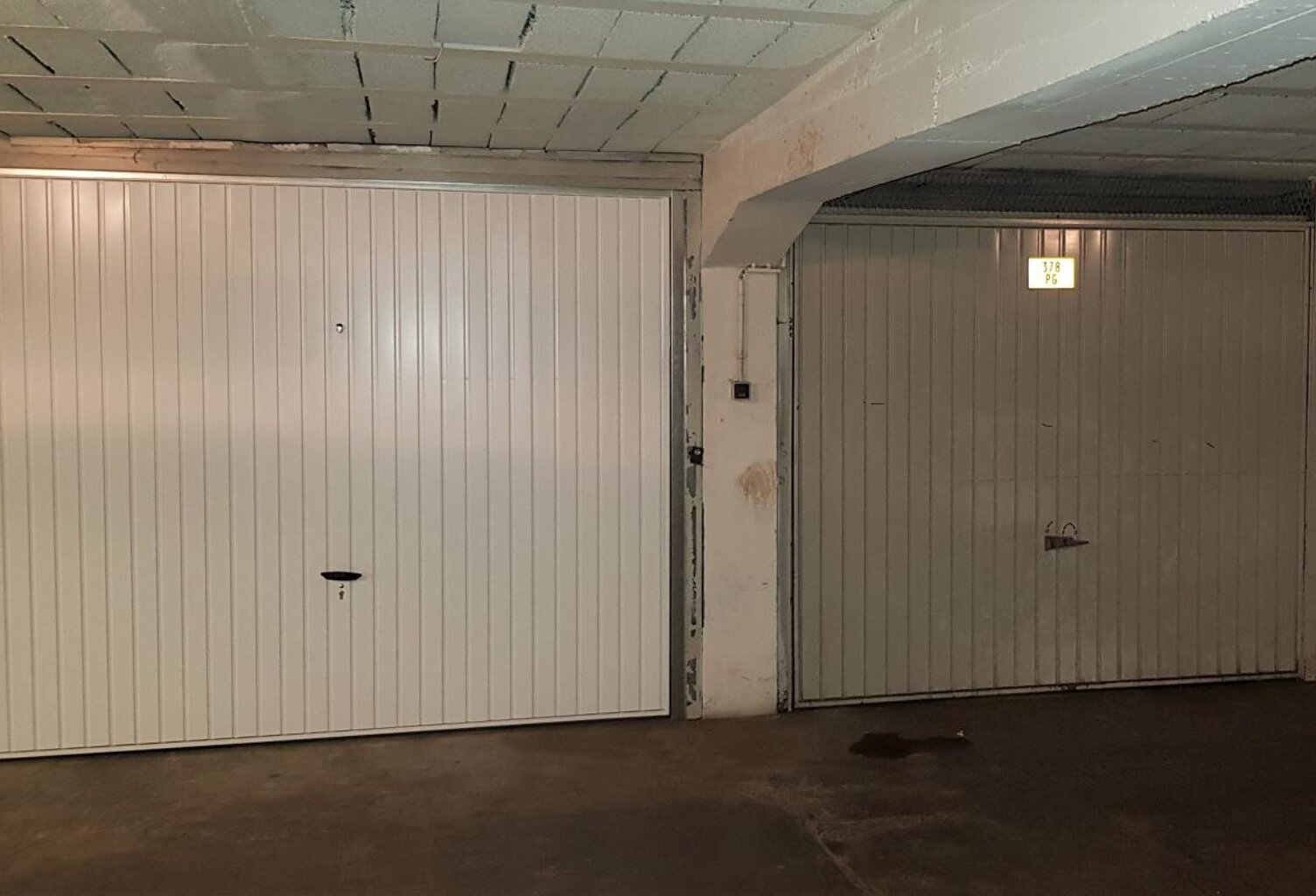 Parking À Vendre — photo 1