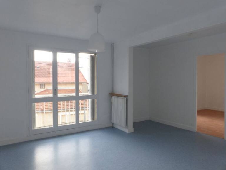 Appartement Cosne Cours Sur Loire 2 pièce(s) 48 m2 — photo 1