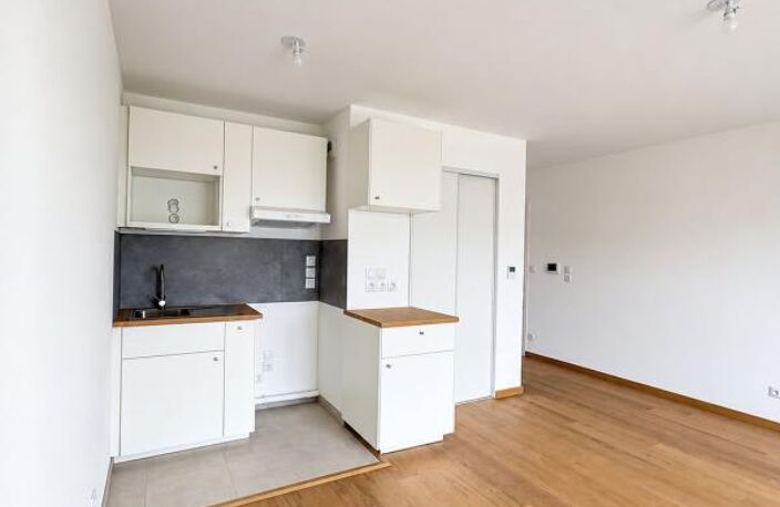 Appartement À Louer — photo 2