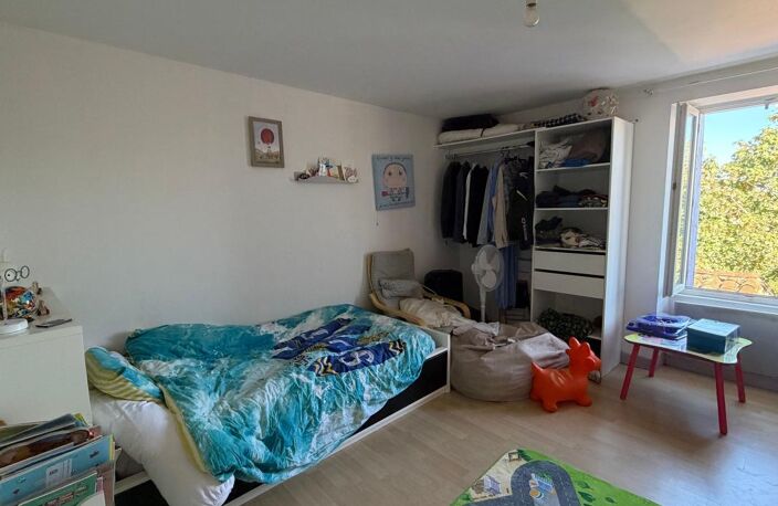 Maison T3 avec bureau et extérieur – Centre-ville de Labruguière — photo 4