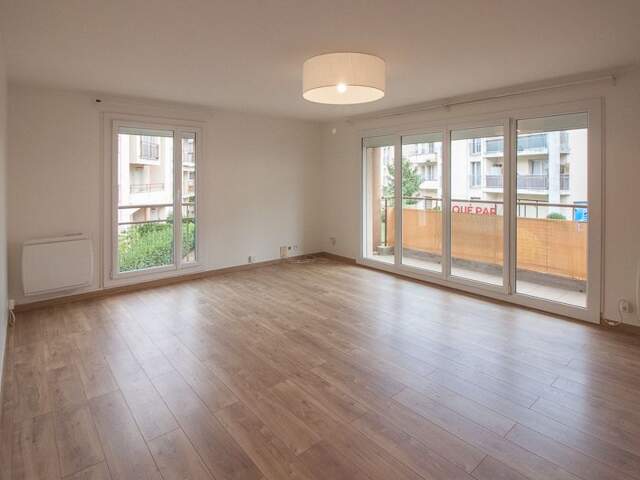 OSNY Appartement 3P À Louer — photo du bien