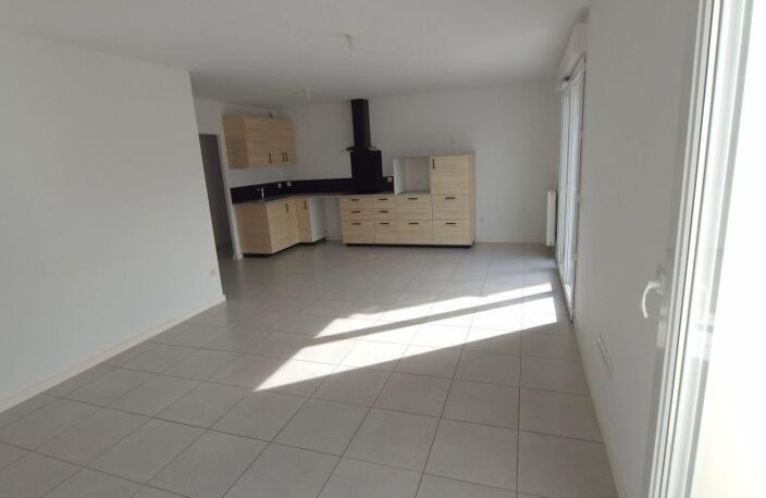 T4 avec 2 parkings et cave ! — photo 4