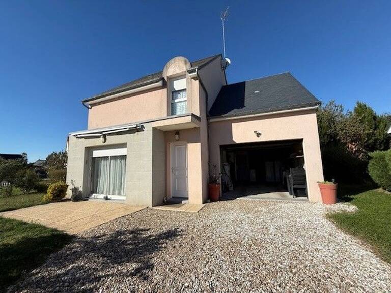 Maison À Louer — photo 1