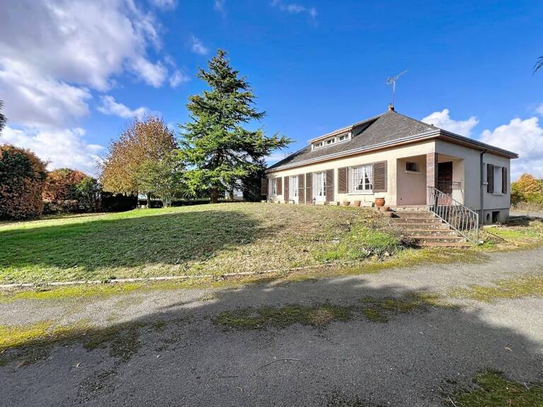 🏡 Maison familiale de 142 m² sur sous-sol total et terrain arboré de 2120 m² sans vis-à-vis ! 🌿 — photo 1