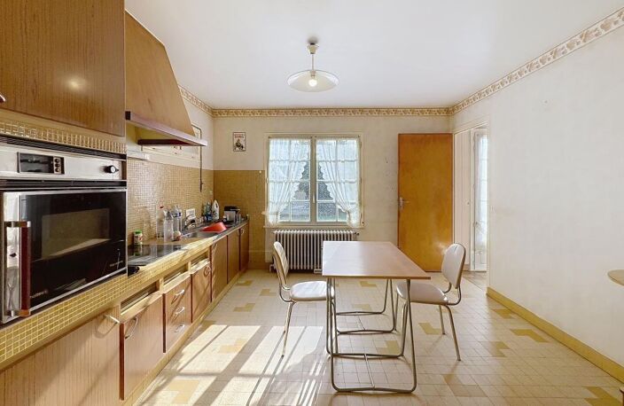🏡 Maison familiale de 142 m² sur sous-sol total et terrain arboré de 2120 m² sans vis-à-vis ! 🌿 — photo 4