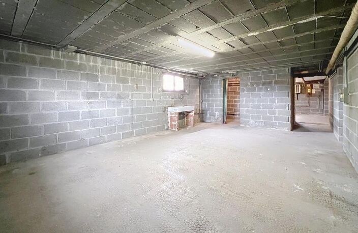 🏡 Maison familiale de 142 m² sur sous-sol total et terrain arboré de 2120 m² sans vis-à-vis ! 🌿 — photo 2