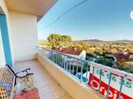 LA FARLEDE (83210) - APPARTEMENT GRAND T3 /T4 + CAVE — photo 2