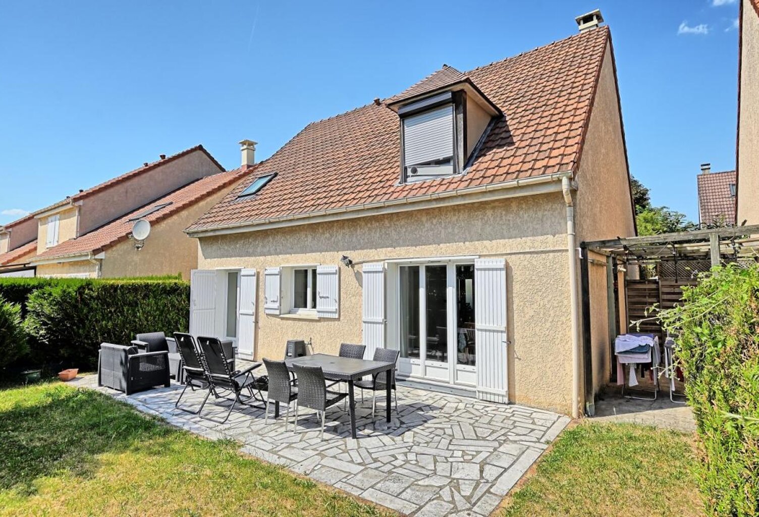 Maison À Vendre — photo 1