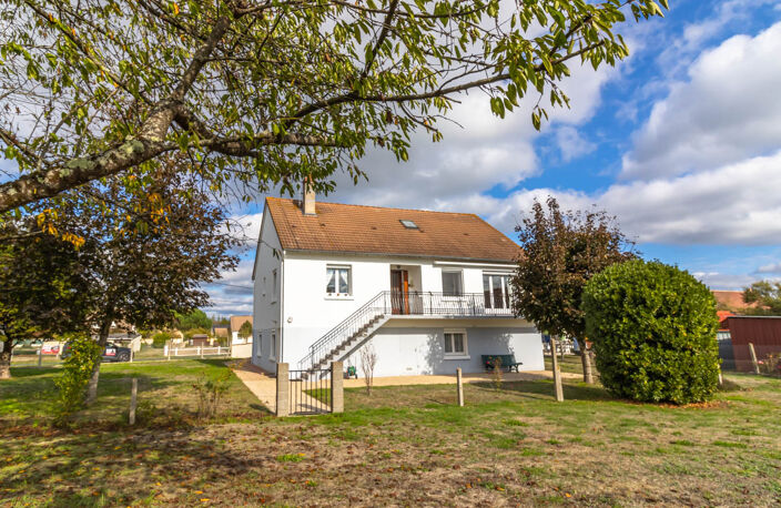 Maison Chabris 7 pièce(s) 133.4 m2 — photo 2