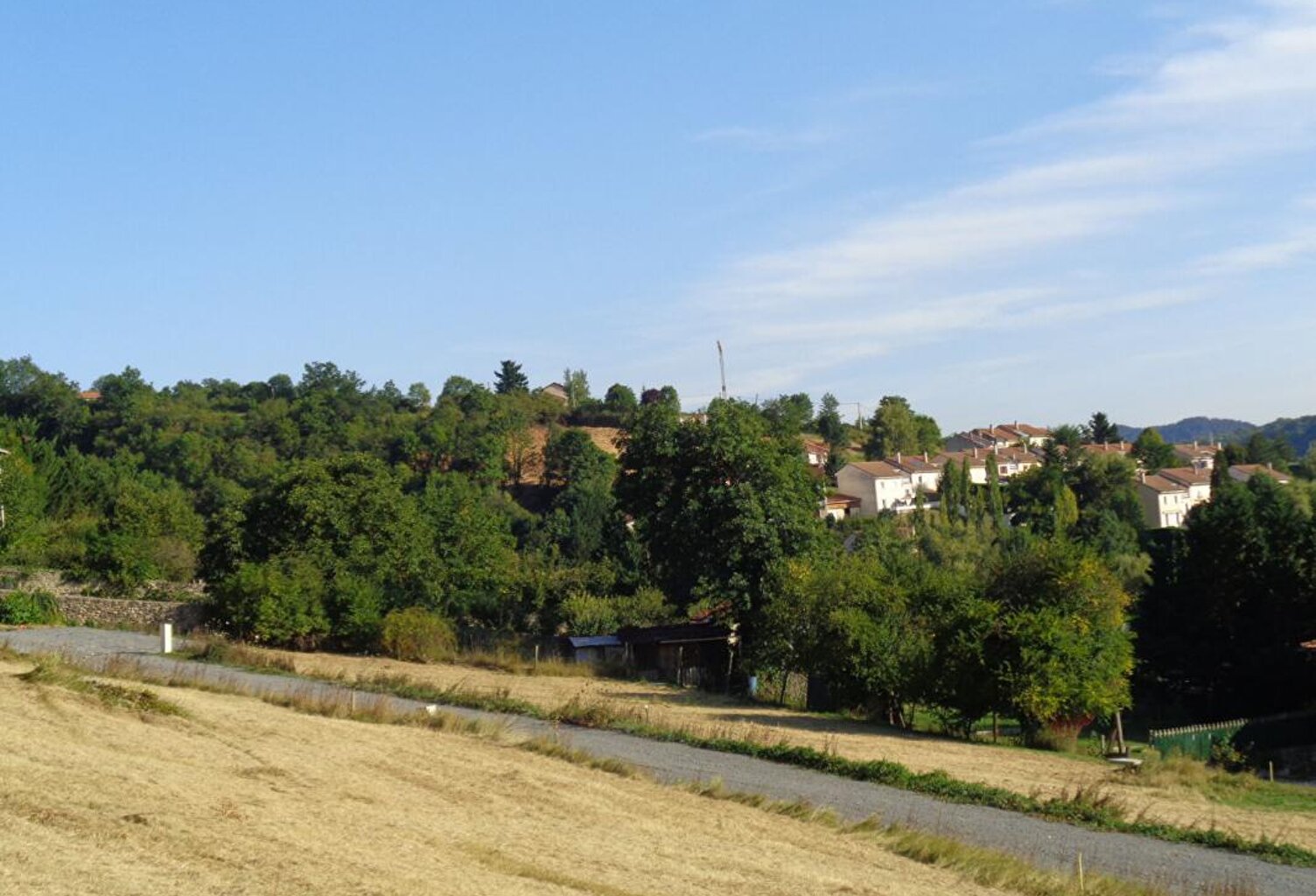 Saint Germain Laprade(43), terrain à bâtir de 648M2 — photo 1