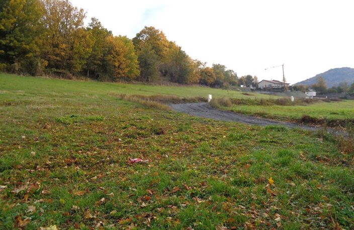 Saint Germain Laprade(43), terrain à bâtir de 648M2 — photo 3