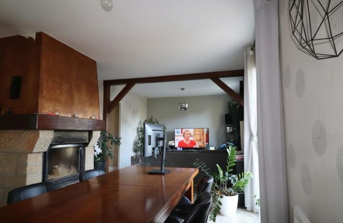 Maison  familiale  5 pièce(s) 135 m2 Yzeure centre — photo 2