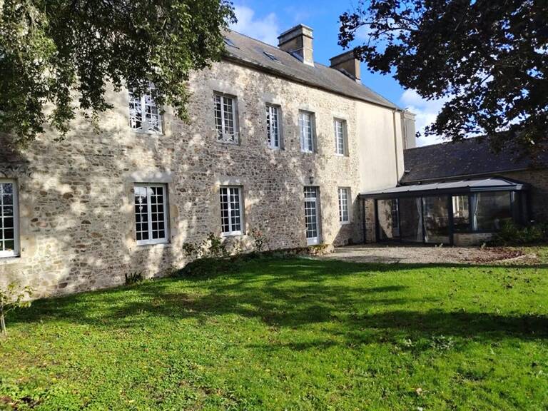 MANCHE  - MAGNIFIQUE PROPRIÉTÉ FAMILIALE EN PIERRE DU XVIIIe SIÈCLE AVEC PARC, PISCINE ET DEUX STUDIOS INDÉPENDANTS — photo 1