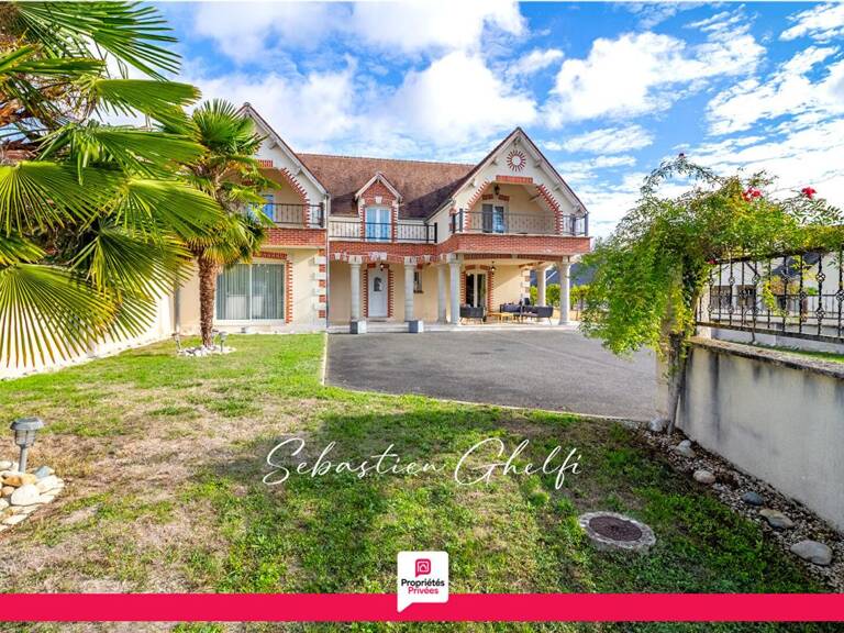 Romorantin-belle maison -4 chambres-garage-jardin-parcelle de 800m² — photo 1