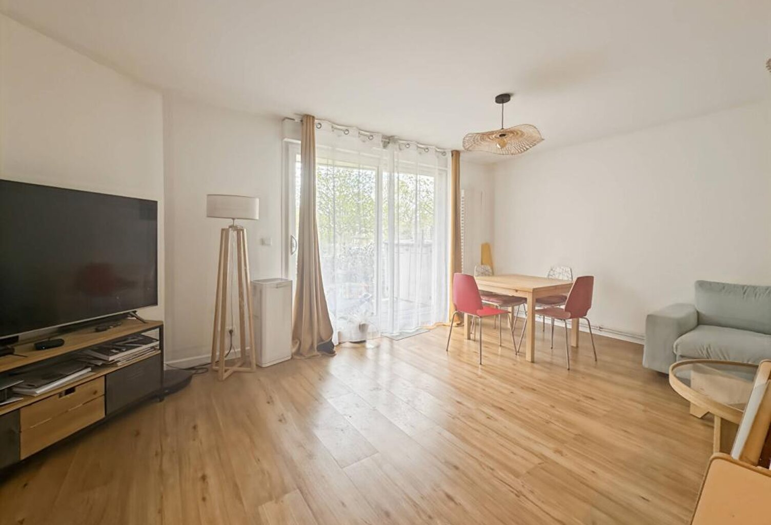 Appartement T3 - Côtes Fleuries - Bon standing - Jardin privatif et Garage — photo 1