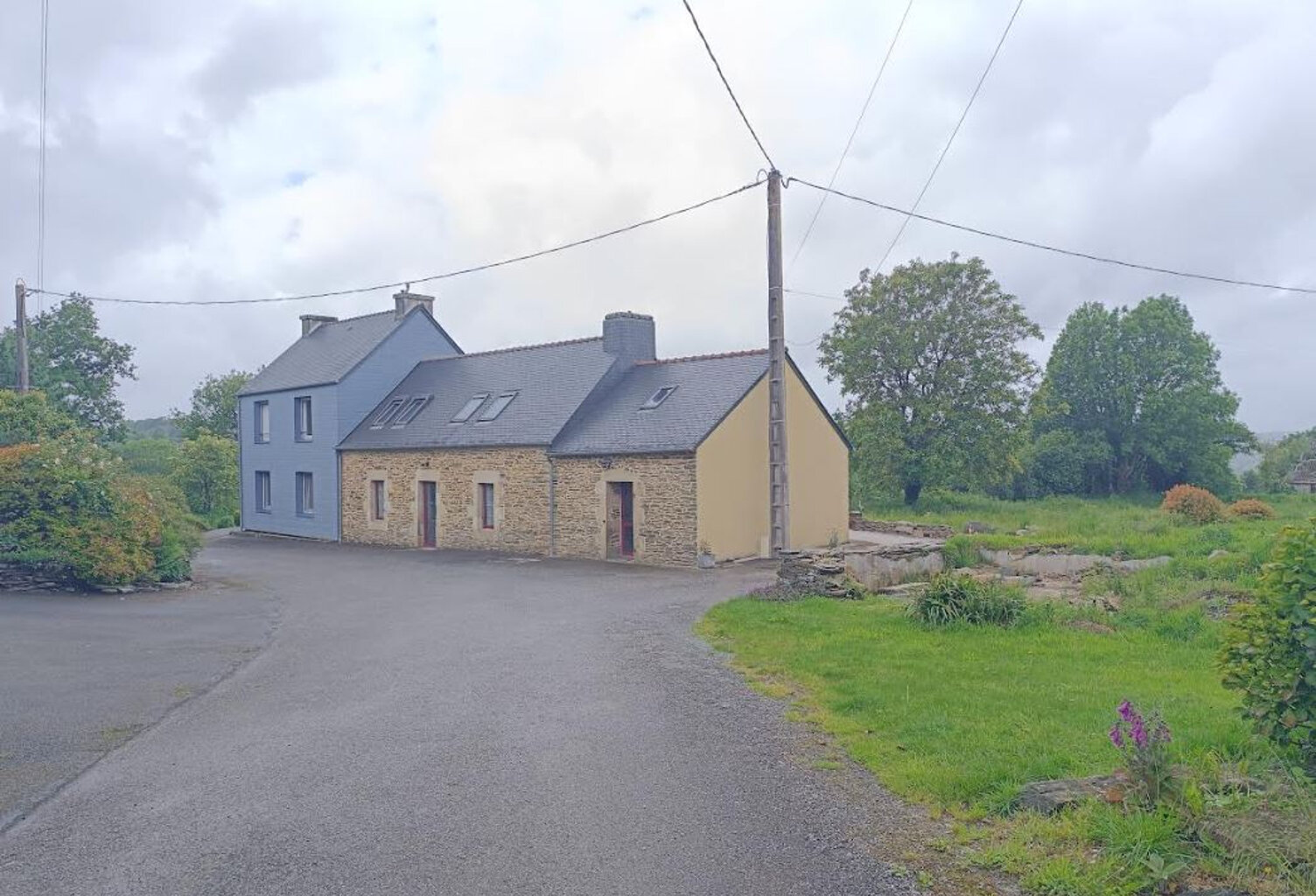 29520 Laz maison sans travaux ancien gîte  4* en hameau beaux volumes — photo 1
