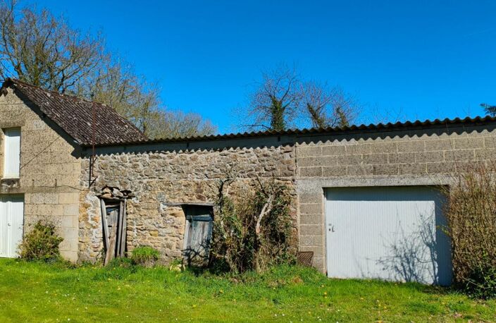Exclusivité!! Côtes d'Armor. 22210 Plémet, Maison en pierres, 2 chambres, dépendances, garage et terrain — photo 4