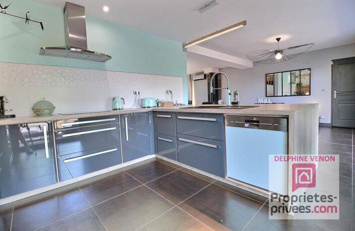 Exclusivité - Maison récente de 155 m² avec climatisation réversible sur un terrain de 1265 m² à Saint Martin d'Abbat — photo 4
