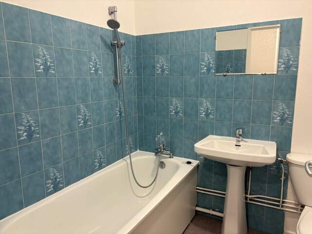 Leasing Appartement 2  pièces 50 m² La Châtre — photo du bien