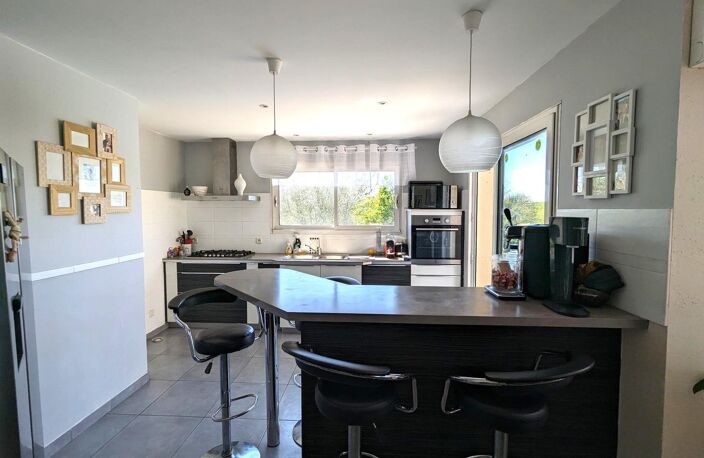 Location maison 6 pièces 184 m² à Langoiran (33550) — photo 4