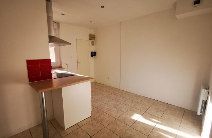 Location appartement 2 pièces 27 m² à Toulouse (31200) — photo 2