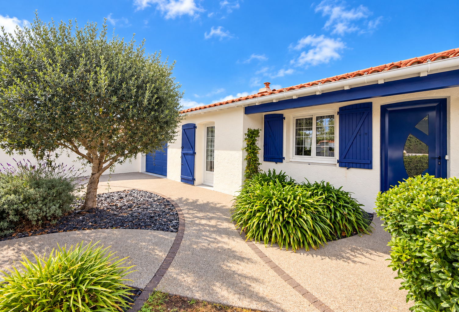 LA PIRONNIERE   PLAIN-PIED 137 M2   CALME, JARDIN ET NOMBREU — photo 1