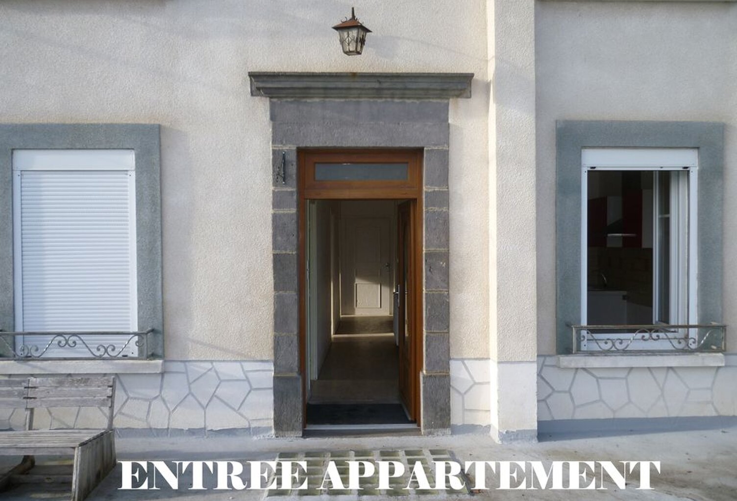 Local commercial avec appartement T4 et terrasse — photo 1