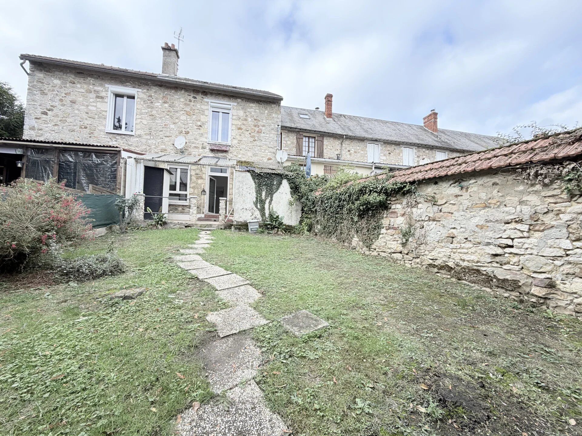 Maison 5 pièces 104 m² · à Villers-Cotterêts · 104 m² · 115 000 €
