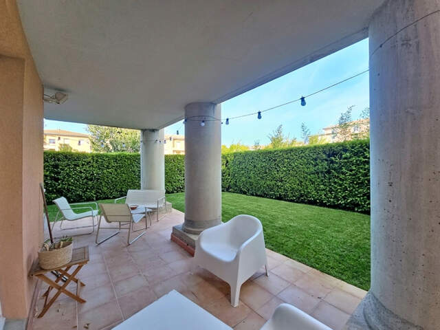 Aix-en-Provence, superbe T2  en rez-de-jardin avec immense e — photo du bien