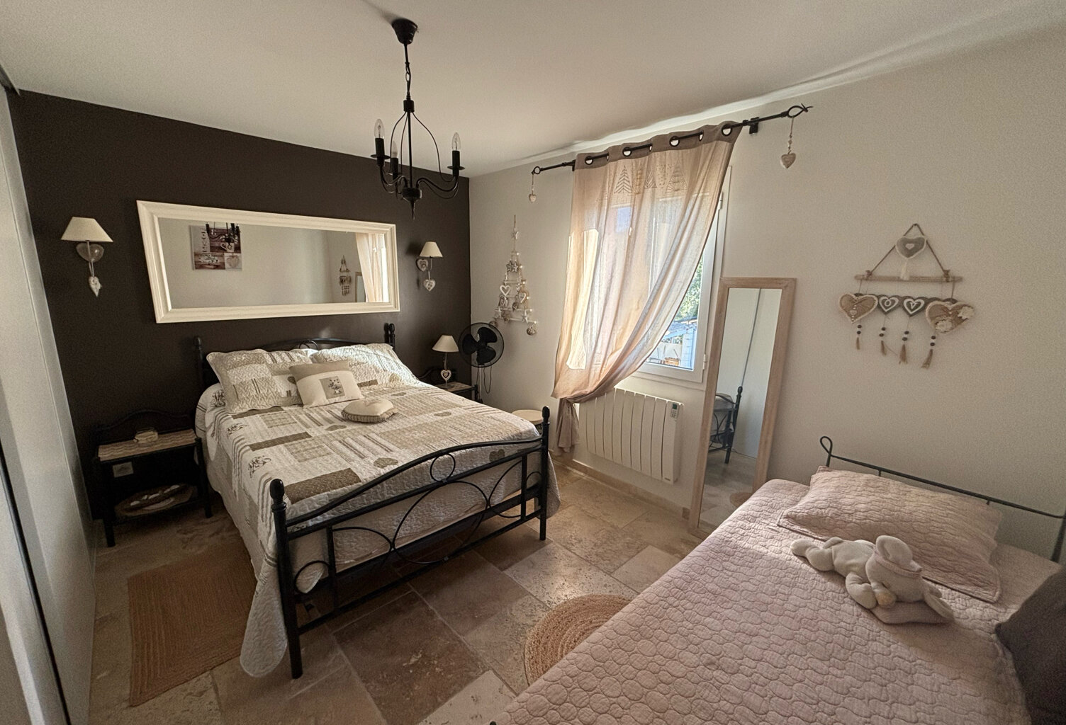 Maison de 120m2 avec Piscine en bordure de Tresques — photo 1
