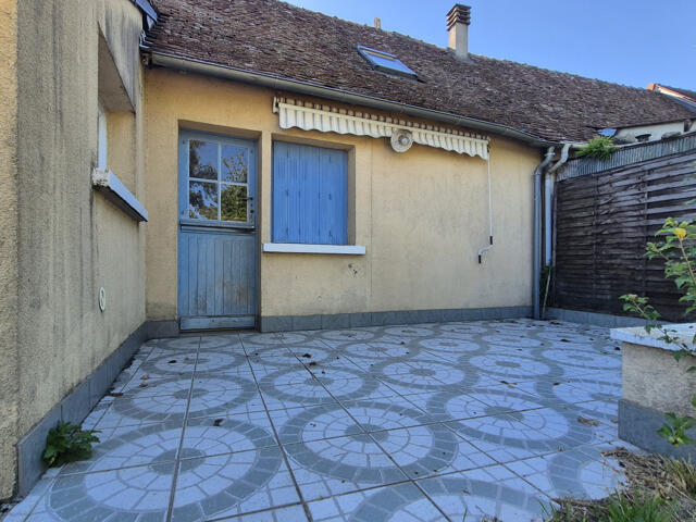 Maison à Parigné-le-Pôlin