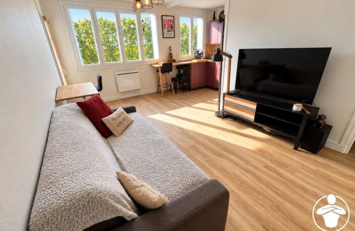 Charmant T2 rénové avec balcon et vue sur le canal — photo 2