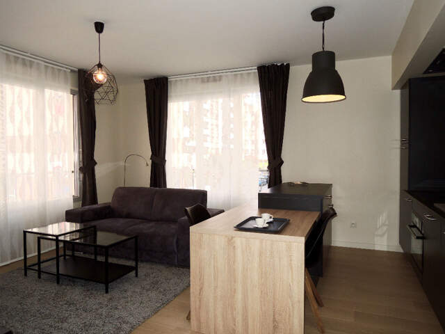 Appartement meublé à louer à lyon 6ème arrondissement cuvier — photo du bien