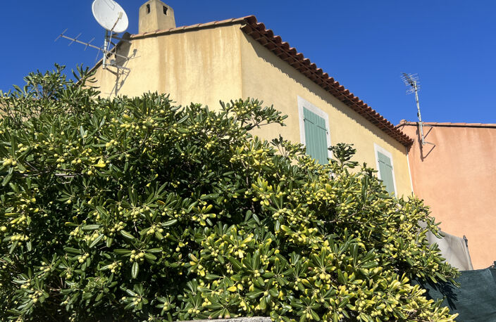 MAISON 4 PIECES - 3 CHAMBRES - LA GARDE ( 83130 ) AVEC TERRA — photo 4