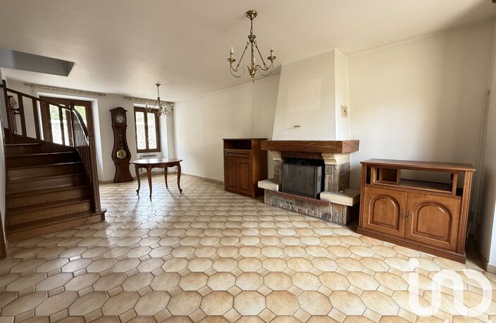 Vente Maison/villa 5 pièces — photo 2